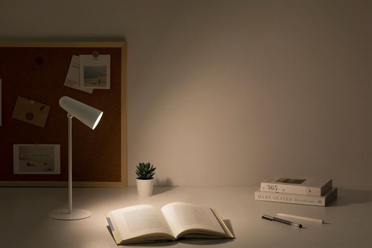 Đèn bàn Led thông minh Xiaomi Flexible Rechargeable Lamp Màu Trắng