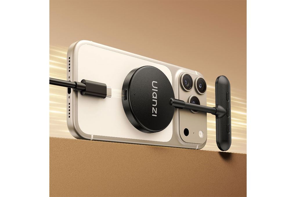 Đèn Livestream Magnetic Cổ Vịt Gắn Điện Thoại 2W 400mAh Ulanzi M10 Màu Đen