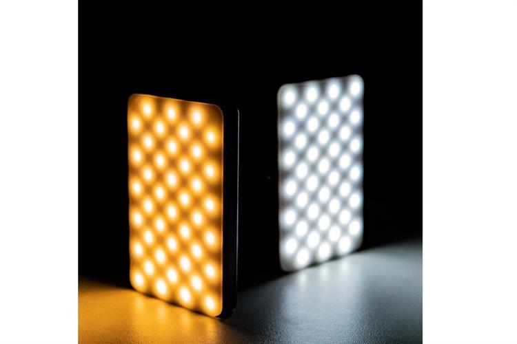 Đèn Livestream LED RGB Full Color 120 Bóng 5W 3100mAh Ulanzi VL120RG Màu Đen