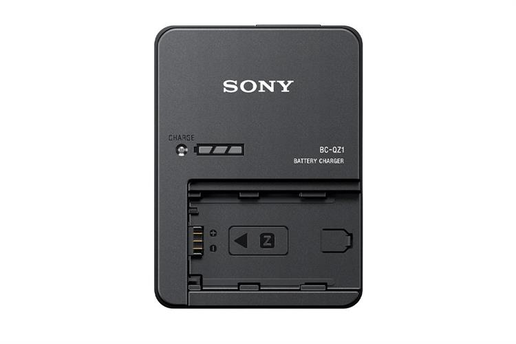 Bộ sạc pin Sony BC-QZ1/C E33 Màu Đen