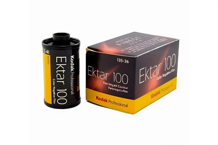 Phim máy ảnh Kodak Ektar 100 135 (36 x 1 hộp) Màu Nâu