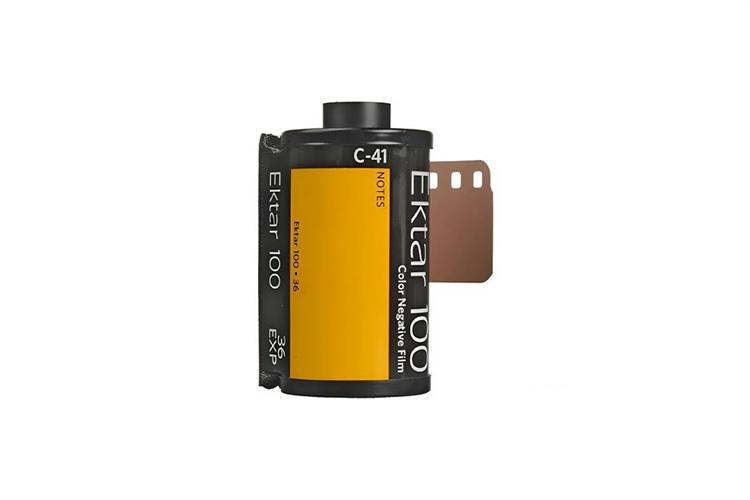 Phim máy ảnh Kodak Ektar 100 135 (36 x 1 hộp) Màu Nâu