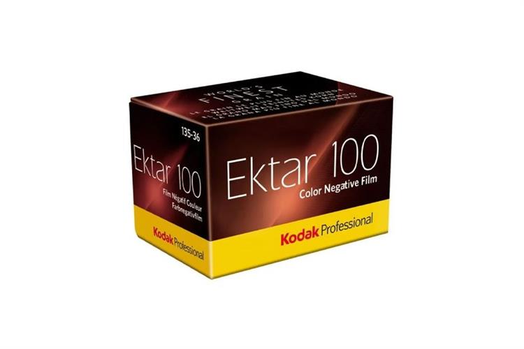 Phim máy ảnh Kodak Ektar 100 135 (36 x 1 hộp) Màu Nâu