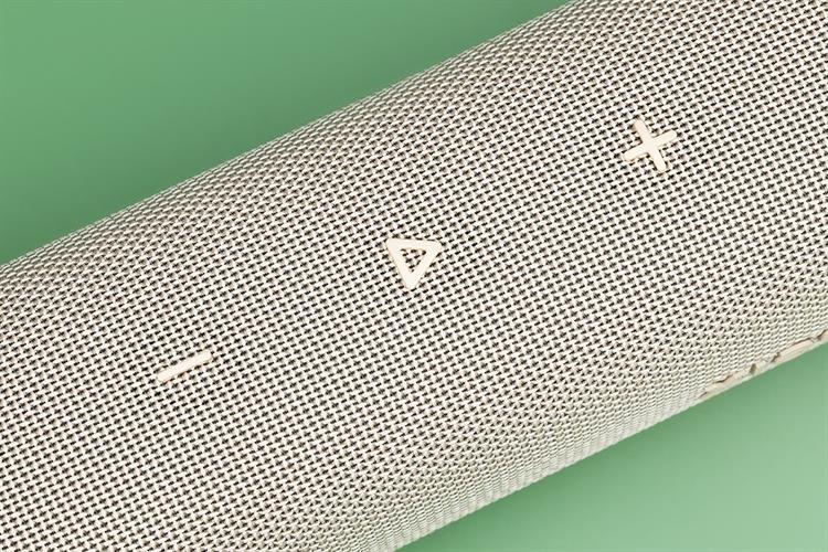 Loa Bluetooth Xiaomi Sound Outdoor Màu Vàng