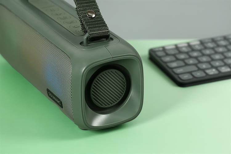 Loa Bluetooth Sounarc P3 Portable Speaker Màu Xanh rêu