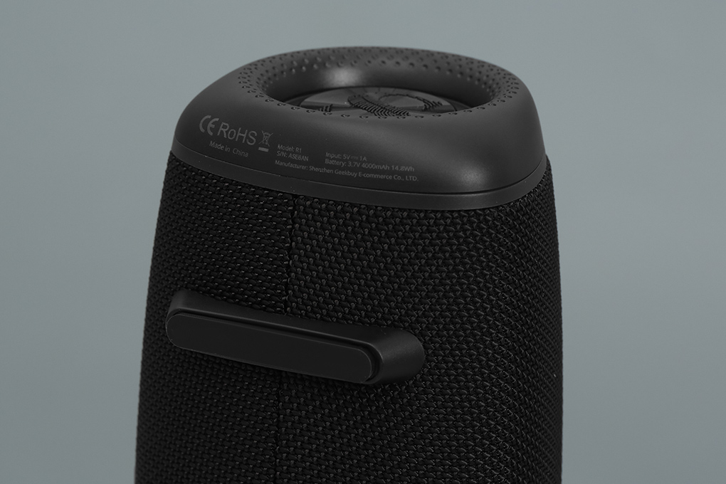 Loa Bluetooth Sounarc R1 Portable Speaker Màu Đen