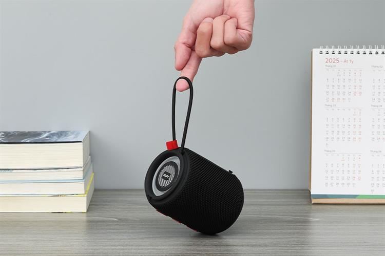 Loa Bluetooth AVA+ Freego F25 Màu Đen