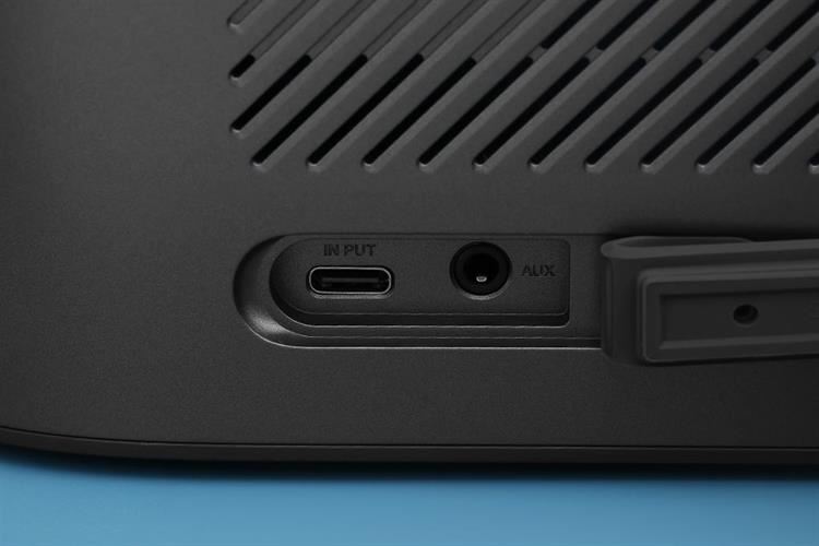 Loa Bluetooth soundcore Motion X600 Màu Đen