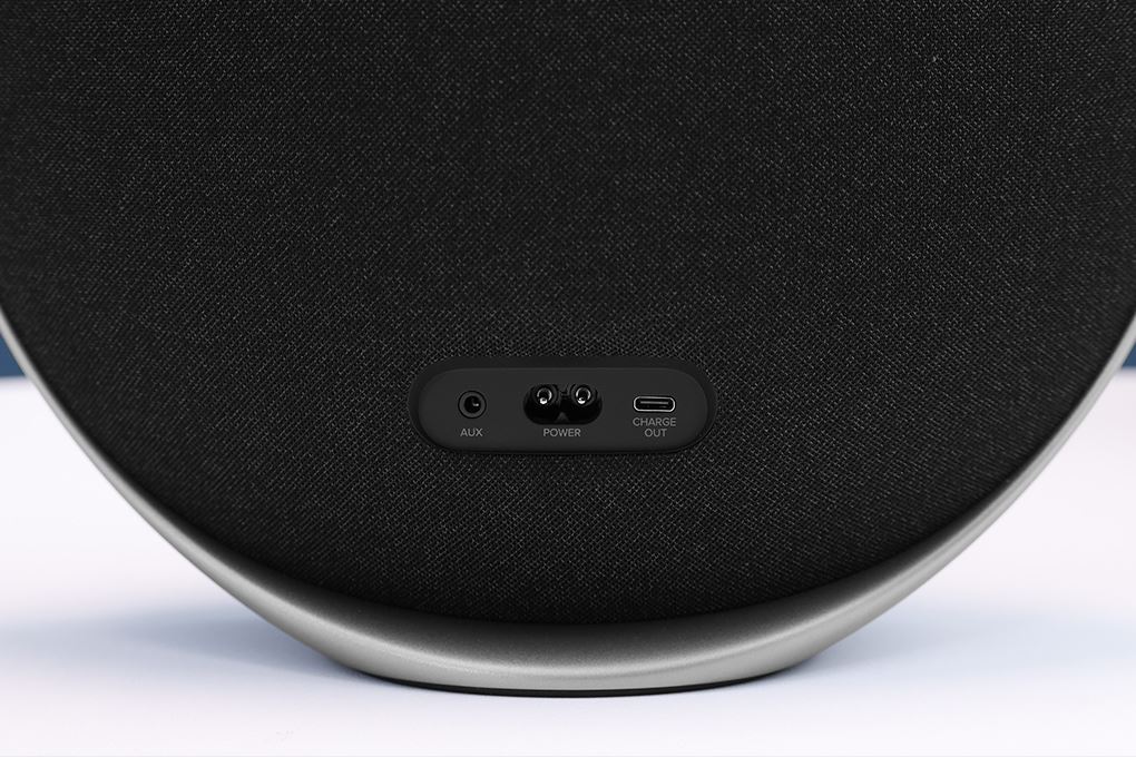 Loa Bluetooth Harman Kardon Onyx Studio 9 Màu Đen