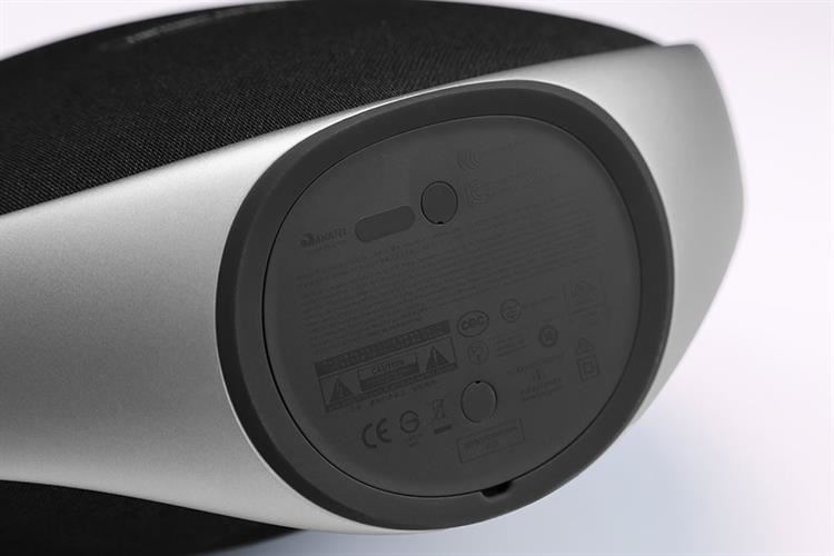 Loa Bluetooth Harman Kardon Onyx Studio 9 Màu Đen