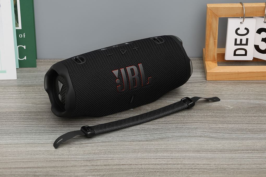 Loa Bluetooth JBL Charge 6 Màu Đen