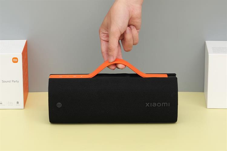 Loa Bluetooth Xiaomi Sound Party Màu Đen