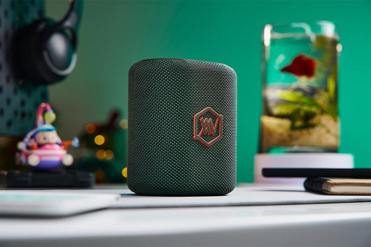 Loa Bluetooth Alpha Works AW- SONIK Màu Xanh dương - Xanh lá