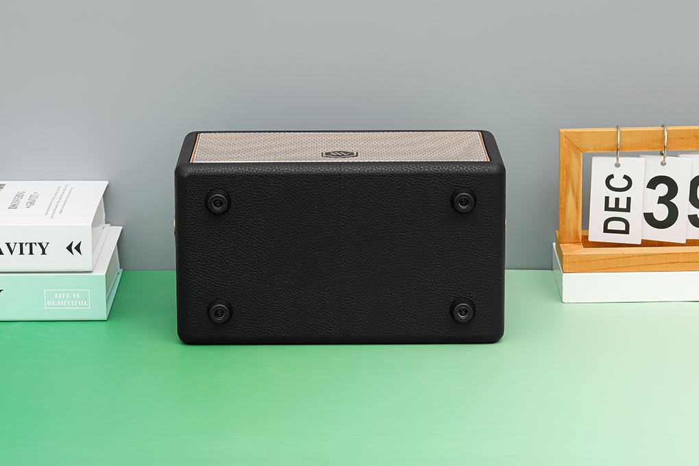 Loa Bluetooth Alpha Works AW-W89 Màu Đen - Vàng
