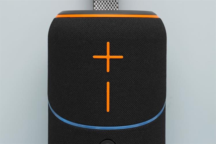 Loa Bluetooth AVA+ Freego F60 Màu Đen