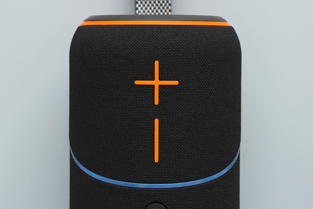 Loa Bluetooth AVA+ Freego F60 Màu Đen
