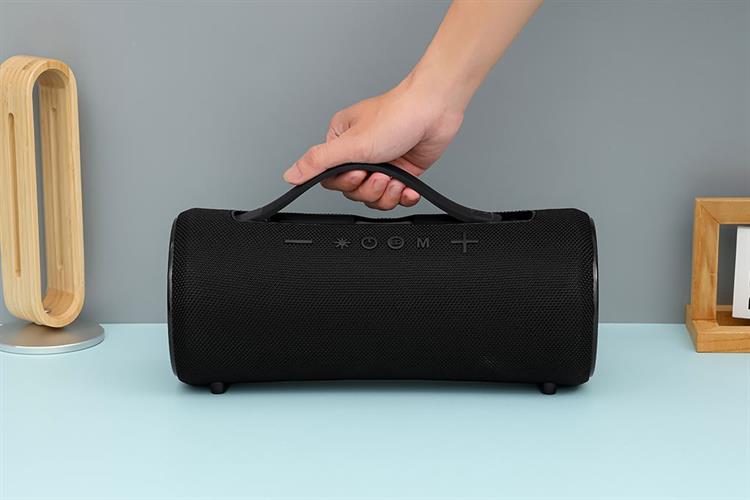 Loa Bluetooth Rezo BoomBass Màu Đen