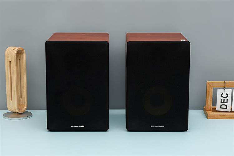 Loa vi tính Bluetooth kiểm âm Thonet & Vander Kurbis Cinema Màu Nâu