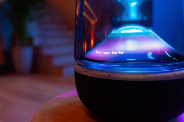 Loa Bluetooth Harman Kardon Aura Studio 5 Wifi Màu Đen