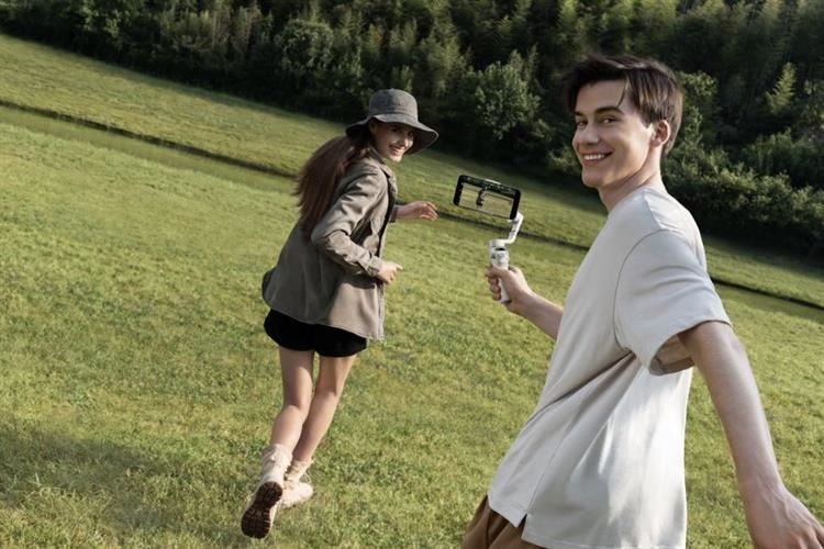 Thiết bị cầm tay chống rung cho điện thoại DJI Osmo Mobile 6_OE200 Màu Xám