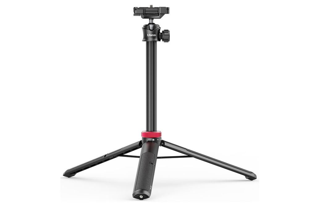 Chân Tripod Kiêm Gậy Selfie 1.5m Ulanzi MT-44B Kèm Remote Bluetooth Màu Đen