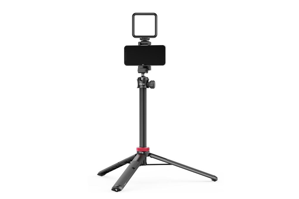 Chân Tripod Kiêm Gậy Selfie 1.5m Ulanzi MT-44B Kèm Remote Bluetooth Màu Đen