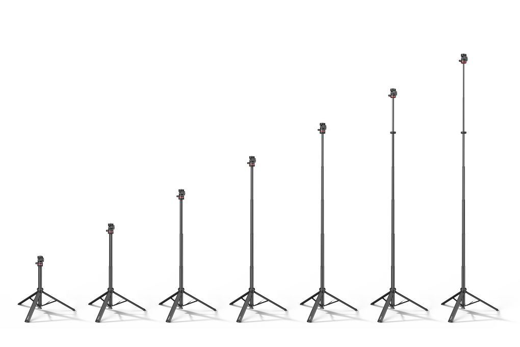 Chân Tripod Kiêm Gậy Selfie Tự Bung Chân Nhanh 2.13m Ulanzi MT-80 Màu Đen