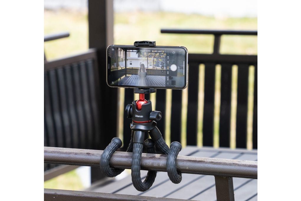 Chân Tripod Bạch Tuộc 32cm Ulanzi MT33 Màu Đen
