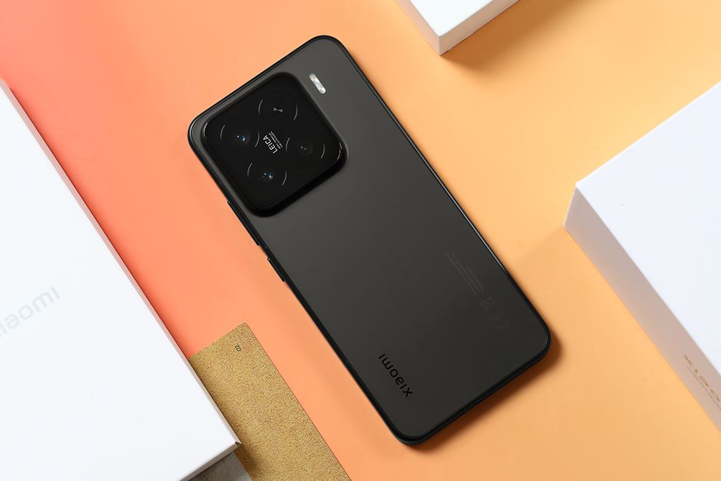 Điện thoại Xiaomi 15 5G 12GB/512GB Màu Đen
