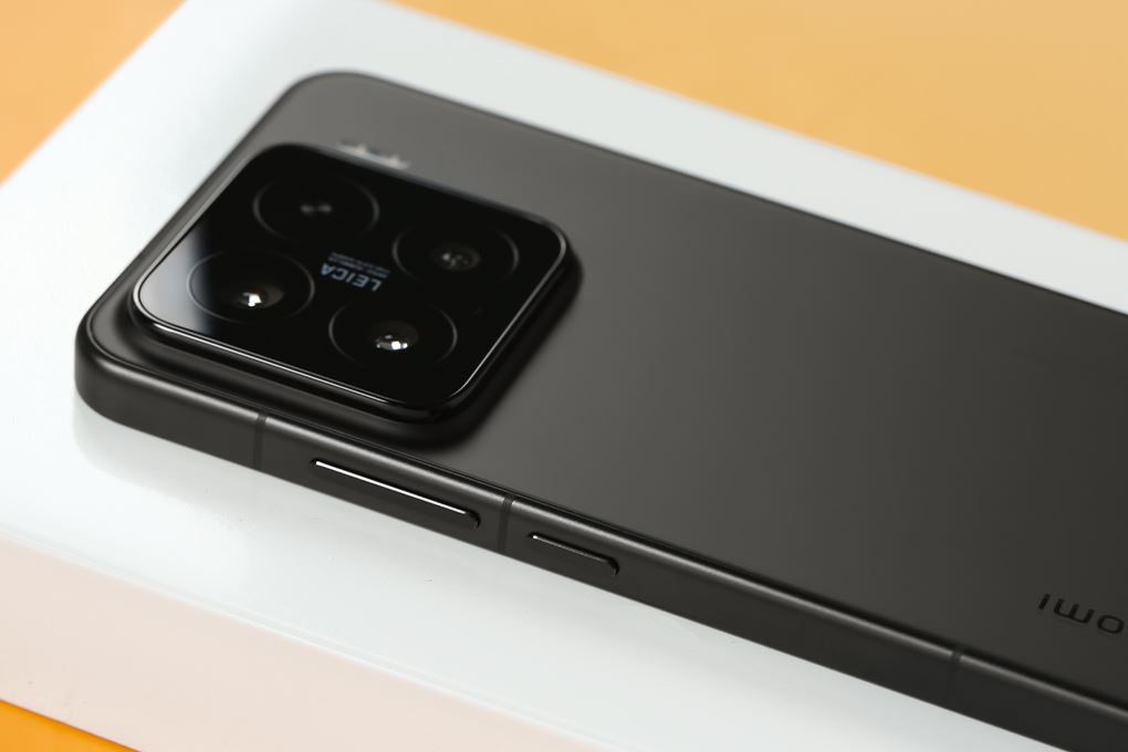 Điện thoại Xiaomi 15 5G 12GB/512GB Màu Đen