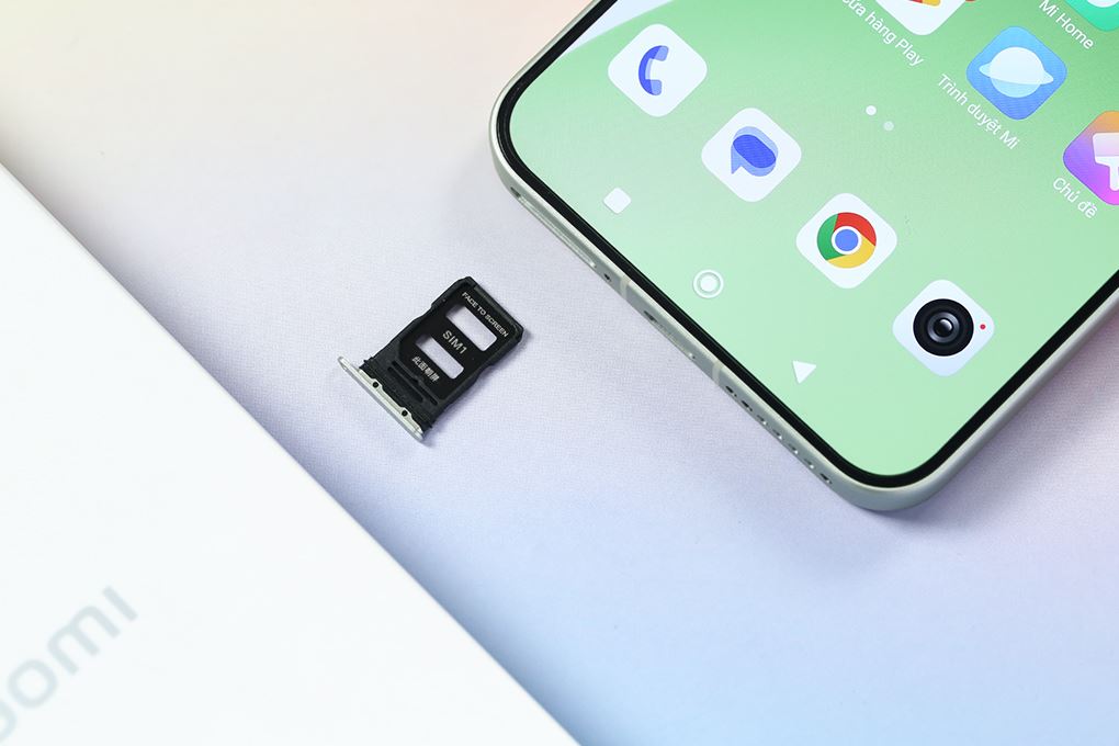 Điện thoại Xiaomi 15 5G 12GB/512GB Màu Xanh lá