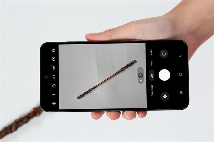 Điện thoại Samsung Galaxy S24 FE 5G 8GB/128GB Màu Đen