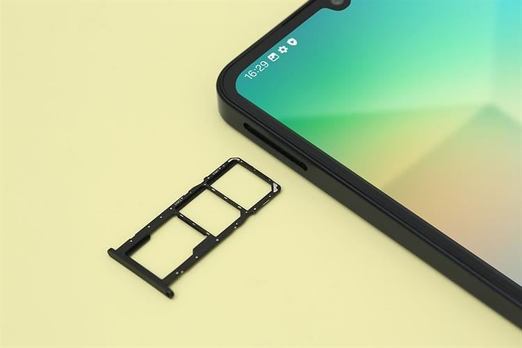 Điện thoại Samsung Galaxy A06 6GB/128GB Màu Đen