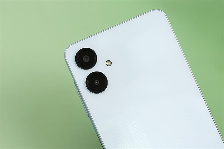 Điện thoại Samsung Galaxy A06 4GB/128GB Màu Xanh dương nhạt