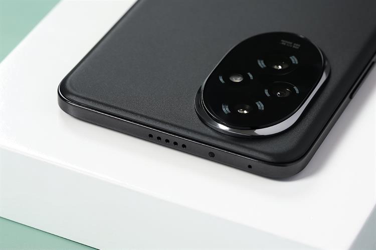 Điện thoại HONOR 200 5G 12GB/256GB Màu Đen