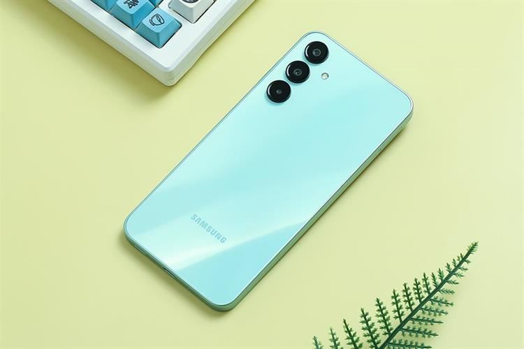 Điện thoại Samsung Galaxy A16 5G 8GB/256GB Màu Xanh lá