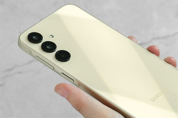 Điện thoại Samsung Galaxy A16 5G 8GB/128GB Màu Vàng