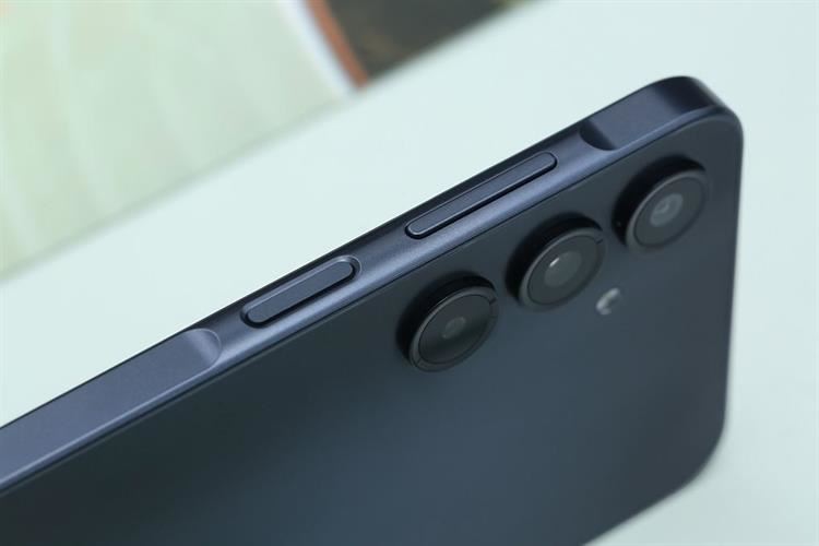 Điện thoại Samsung Galaxy A16 8GB/256GB Màu Đen