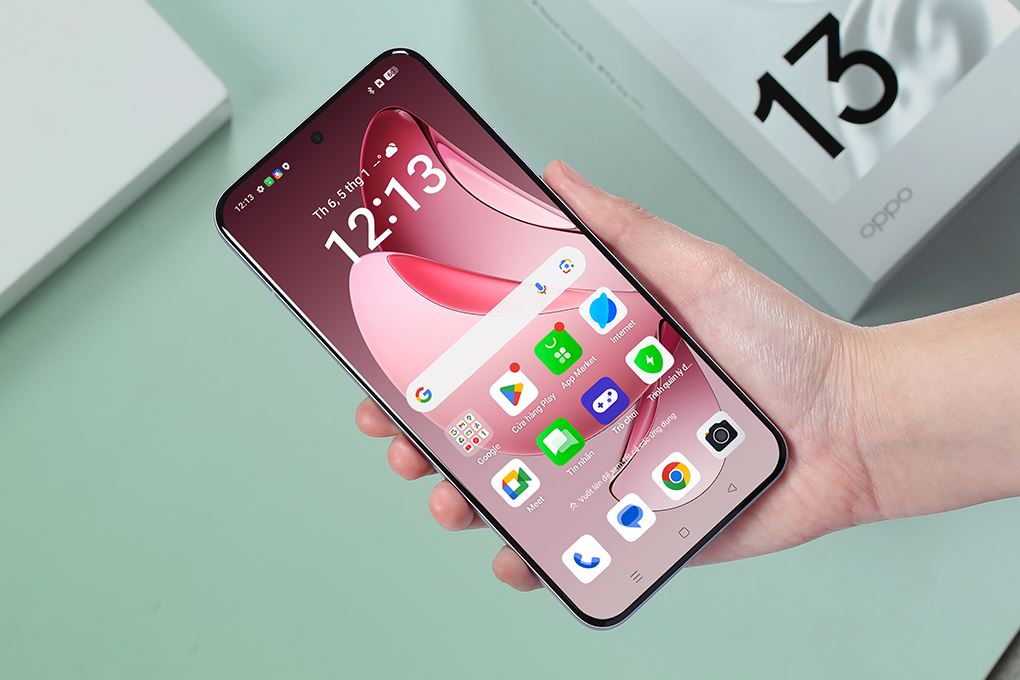 Điện thoại OPPO Reno13 Pro 5G 12GB/512GB Màu Tím