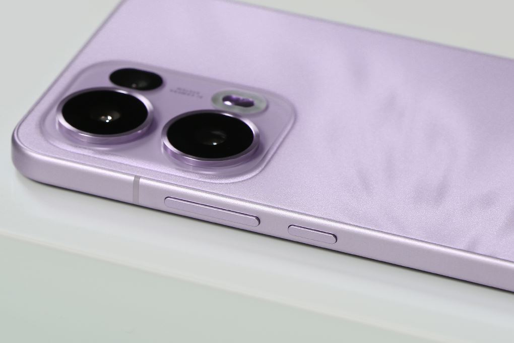 Điện thoại OPPO Reno13 Pro 5G 12GB/512GB Màu Tím