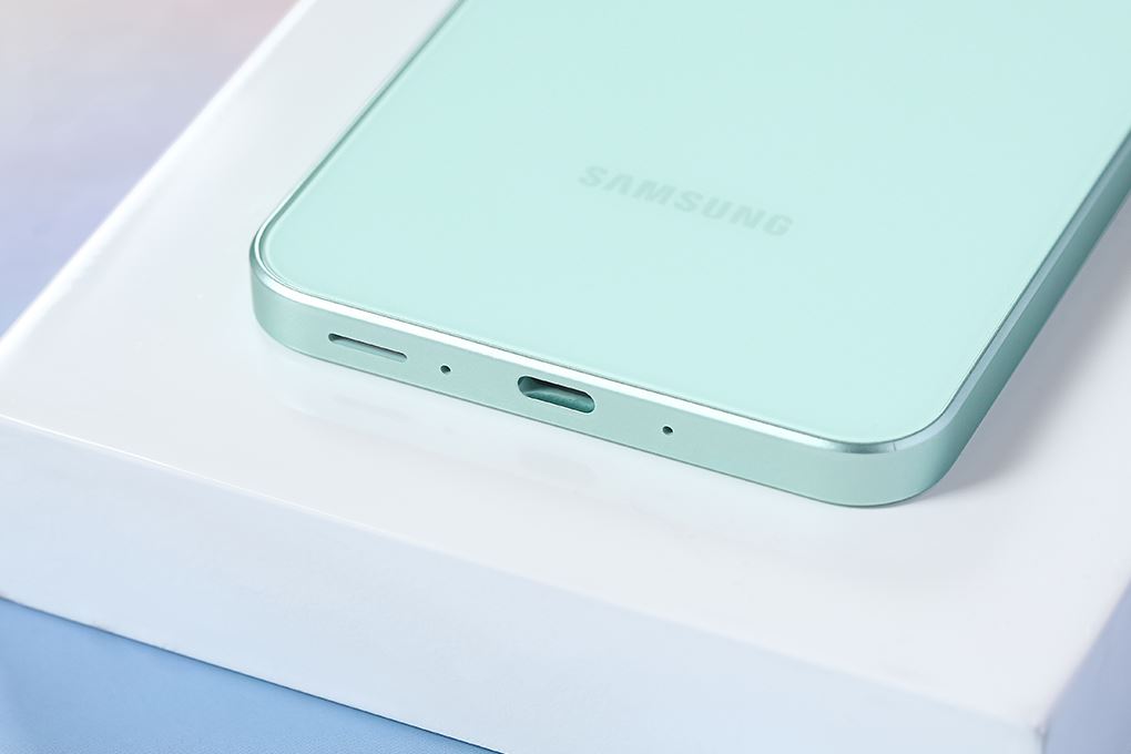 Điện thoại Samsung Galaxy A26 5G 8GB/256GB Màu Xanh lá