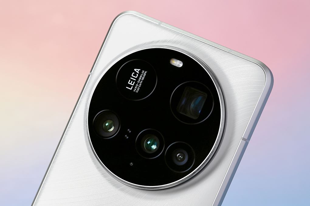 Điện thoại Xiaomi 15 Ultra 5G 16GB/512GB Trắng Màu Trắng
