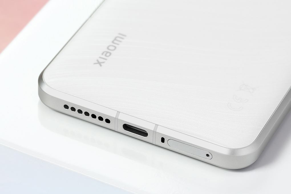Điện thoại Xiaomi 15 Ultra 5G 16GB/512GB Trắng Màu Trắng