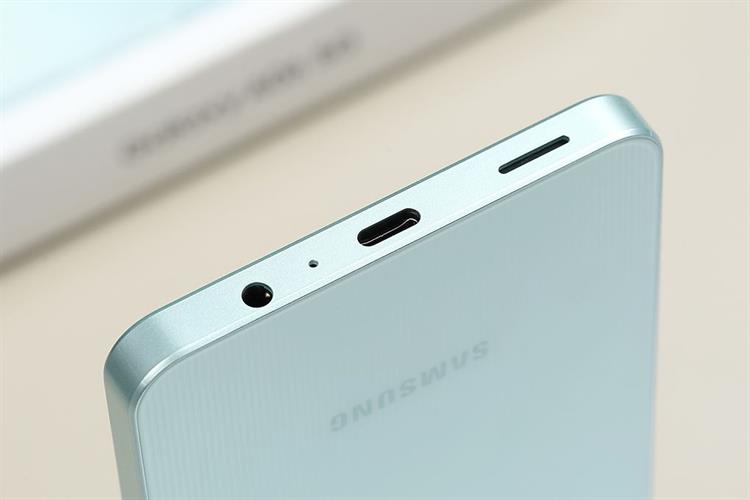 Điện thoại Samsung Galaxy A06 5G 4GB/128GB Màu Xanh lá