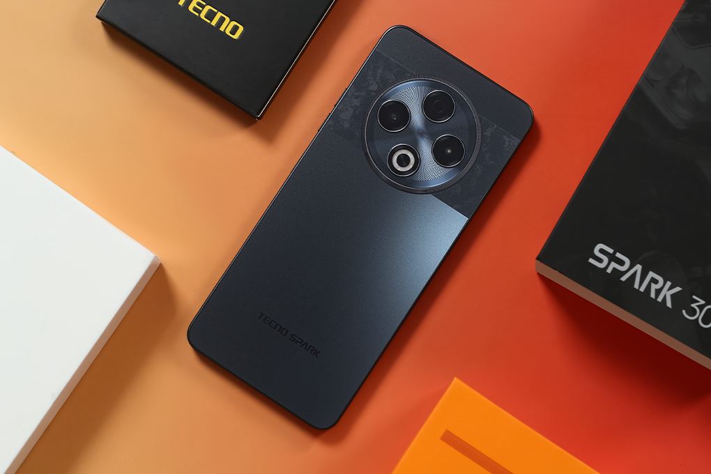 Tecno Spark 30 8GB/128GB - 13