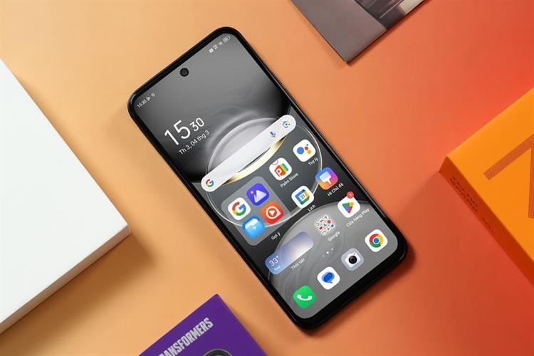 Điện thoại Tecno Spark 30C 6GB/128GB Màu Đen