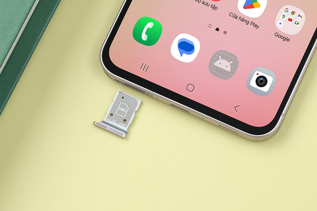 Điện thoại Samsung Galaxy A56 5G 8GB/128GB Hồng - 9
