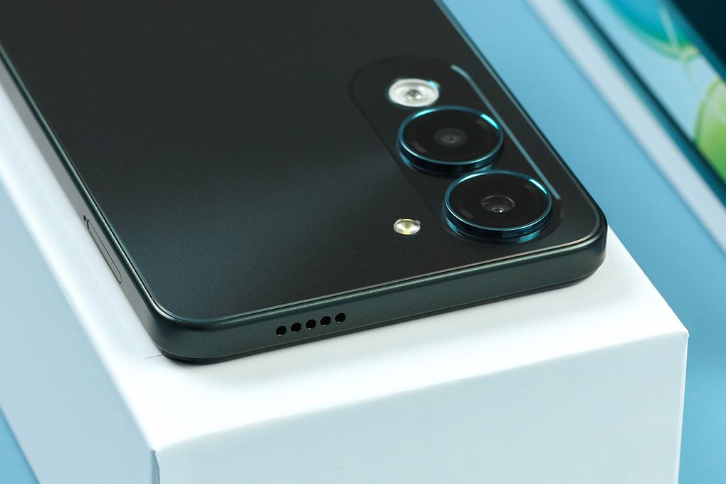 Điện thoại vivo Y04 4GB/128GB Màu Xanh đen
