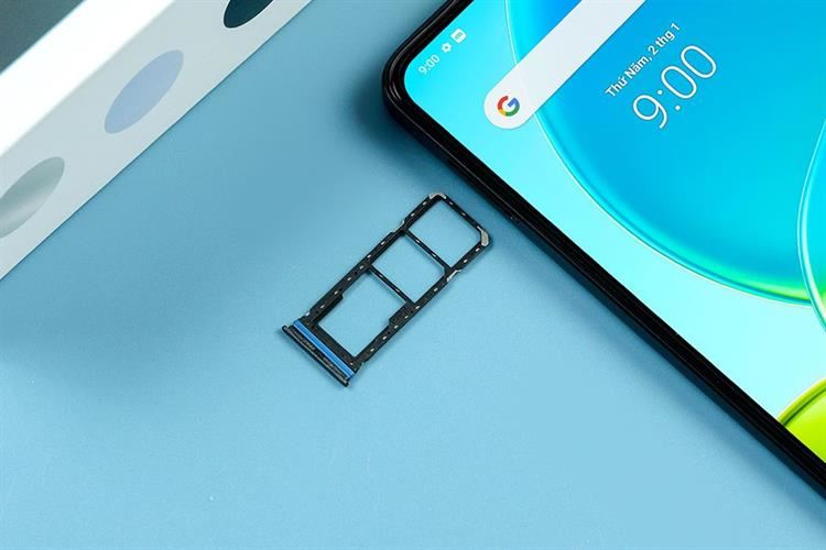 Điện thoại vivo Y04 6GB/128GB Màu Xanh đen
