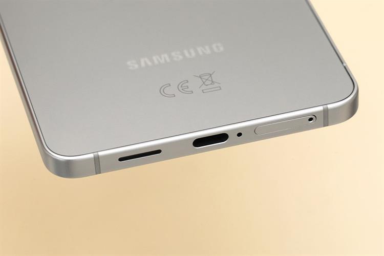 Điện thoại Samsung Galaxy S25 Edge 5G 12GB/256GB Màu Bạc